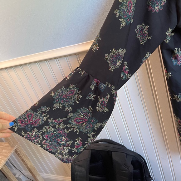 Abercrombie & Fitch Paisley Blouse - Picture 3 of 4